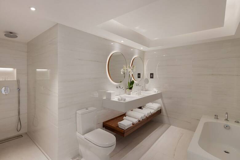 Hotel Grecian Bay