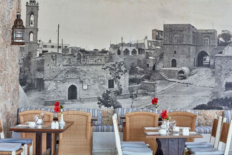 Hotel Grecian Bay