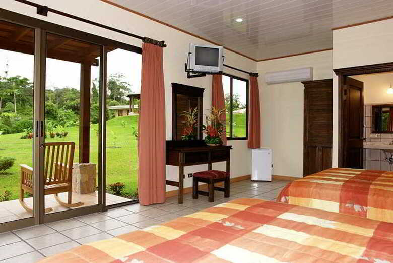 Hotel Arenal Manoa