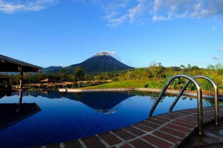 Hotel Arenal Manoa
