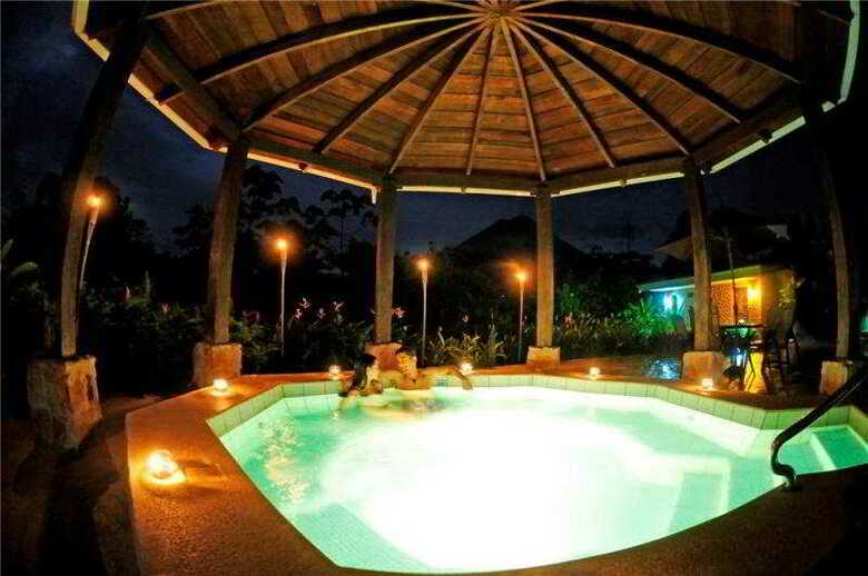 Hotel Arenal Manoa