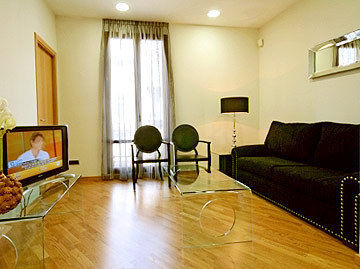 Apartamentos Splendom Suites