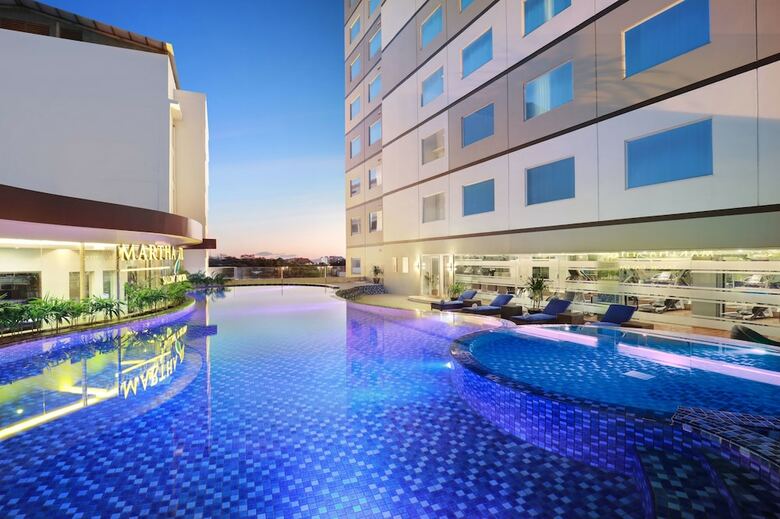 Aston Kupang Hotel & Convention Center