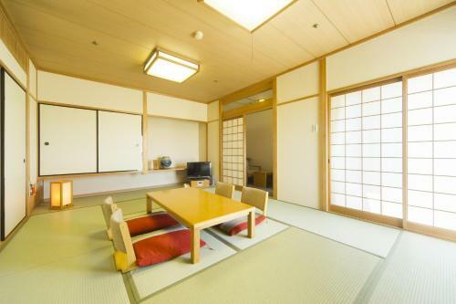 Hotel Hiroshima Sunplaza