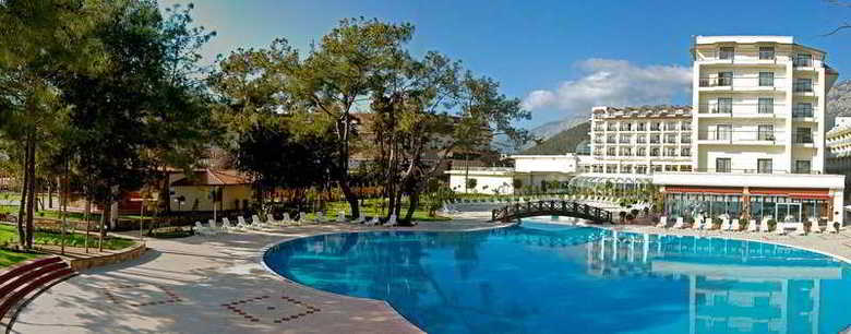 Hotel Palmet Resort