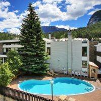 Hotel Banff Voyager Inn
