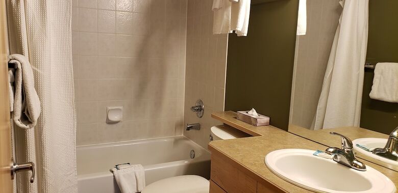 Hotel Windtower Lodge And Suites