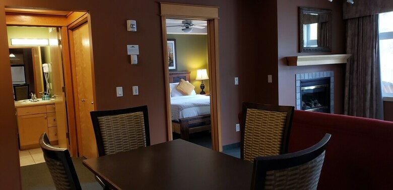 Hotel Windtower Lodge And Suites