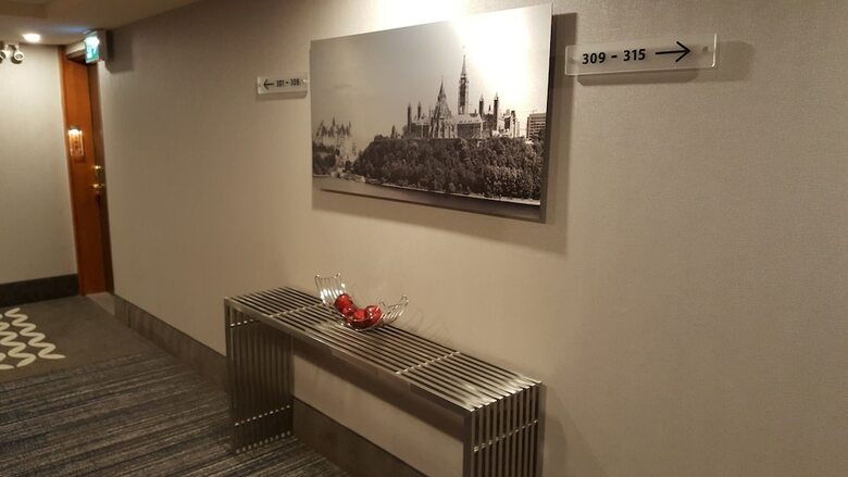 Embassy Hotel & Suites Ottawa