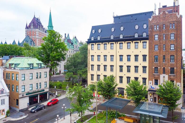 Clarendon Hotel