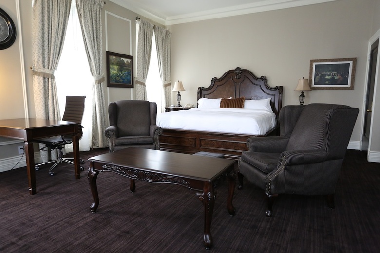 Clarendon Hotel