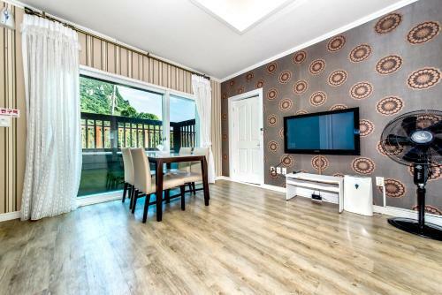 Hotel Mirvill Pension & Resort