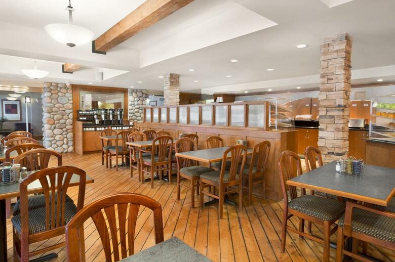 Hotel Ramada Inn & Suites Canmore
