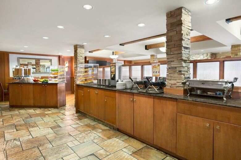 Hotel Ramada Inn & Suites Canmore
