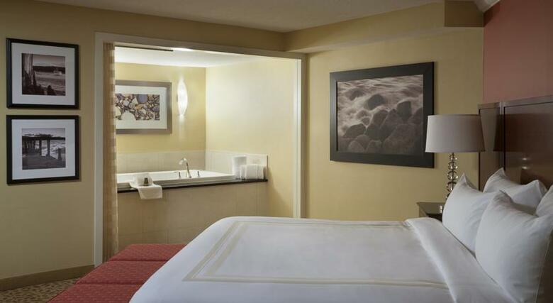 Hotel Halifax Marriott Harbourfront