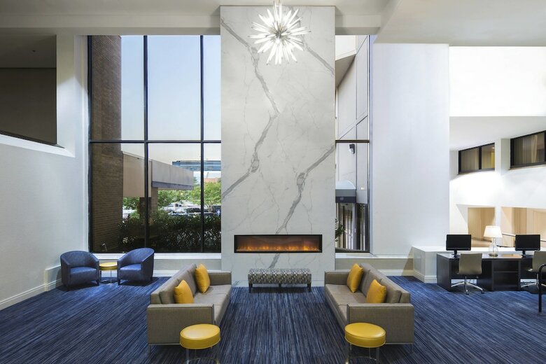 Hotel Sheraton Norfolk Waterside