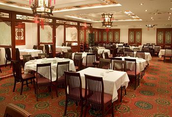 Hotel Red Lion Inn And Suites