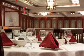 Hotel Red Lion Inn And Suites
