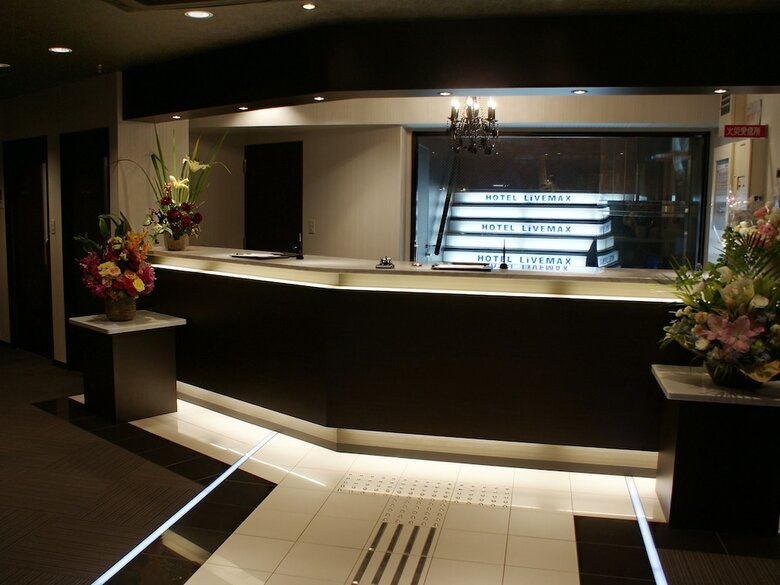 Hotel Livemax Esaka