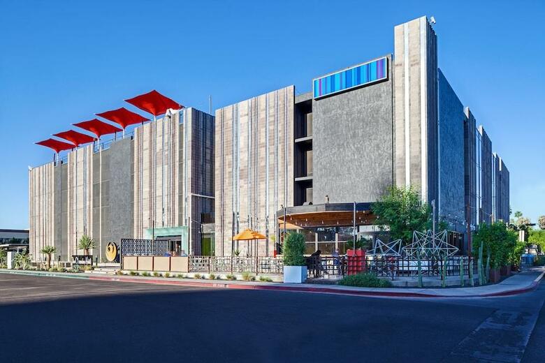 The Clarendon Hotel - Phoenix's Urban Retreat