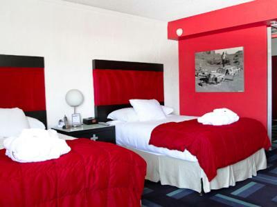 The Clarendon Hotel - Phoenix's Urban Retreat