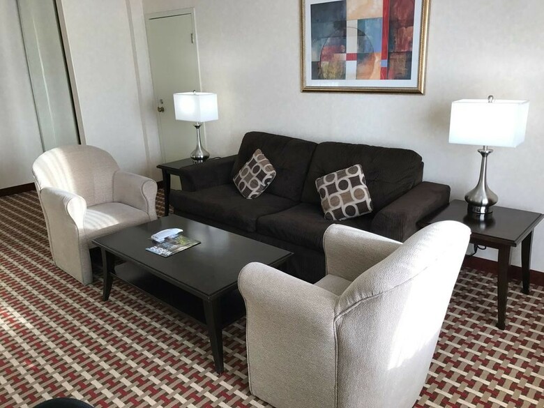 Best Western Plus Grosvenor Airport Hote