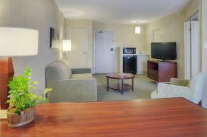 Hotel Quality Suites Laval