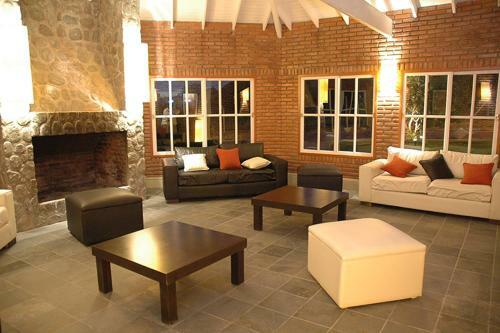 La Barraca Hotel And Resort
