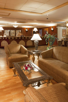 Hotel Landmark Plaza
