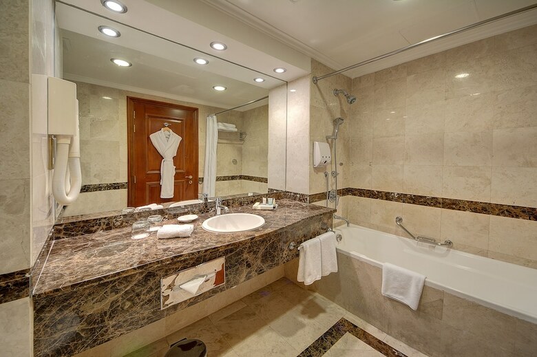 Royal Ascot Hotel
