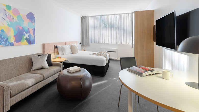 Hotel Mantra On Murray