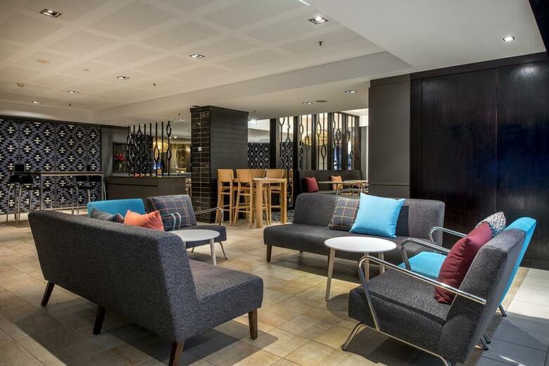 Hotel Mantra On Murray