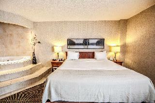 Hotel Holiday Inn Montreal Airport