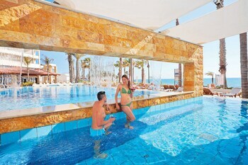 Hotel Alexander The Great Beach