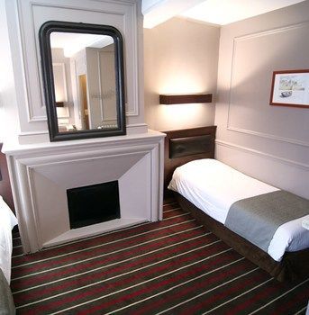 Hotel De L'univers