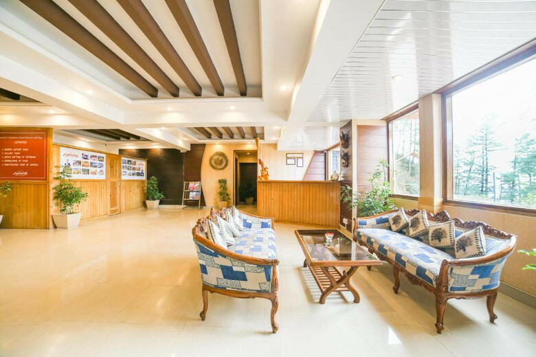 Hotel Summit Naldehra Grand Resort & Spa