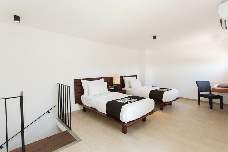 Hotel Aliya Resort & Spa
