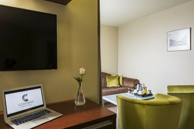 Hotel Congress