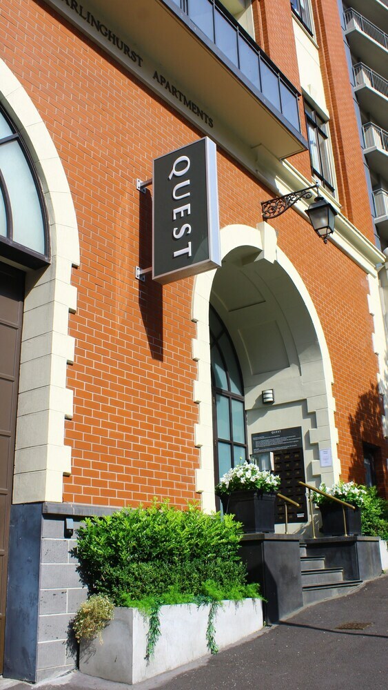 Hotel Quest On Eden