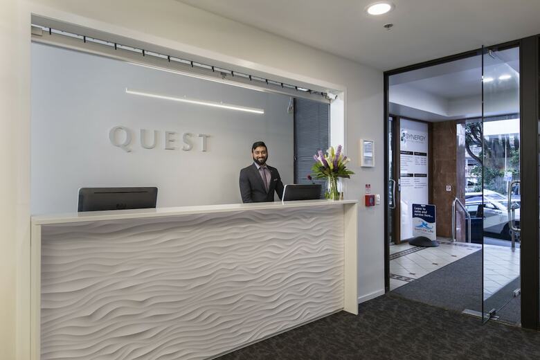 Hotel Quest Atrium
