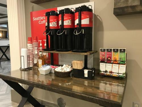 Hotel Cresthill Suites Albany
