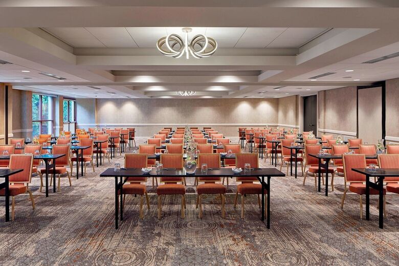 Hotel Renaissance Asheville