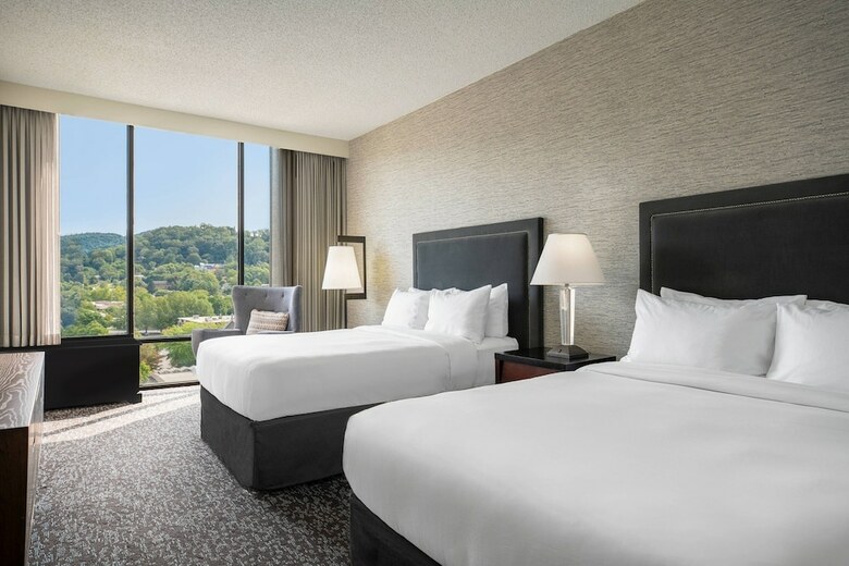 Hotel Renaissance Asheville