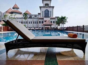 Hotel Pullman Putrajaya Lakeside