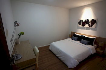 Hotel The Oriental Beach Resort