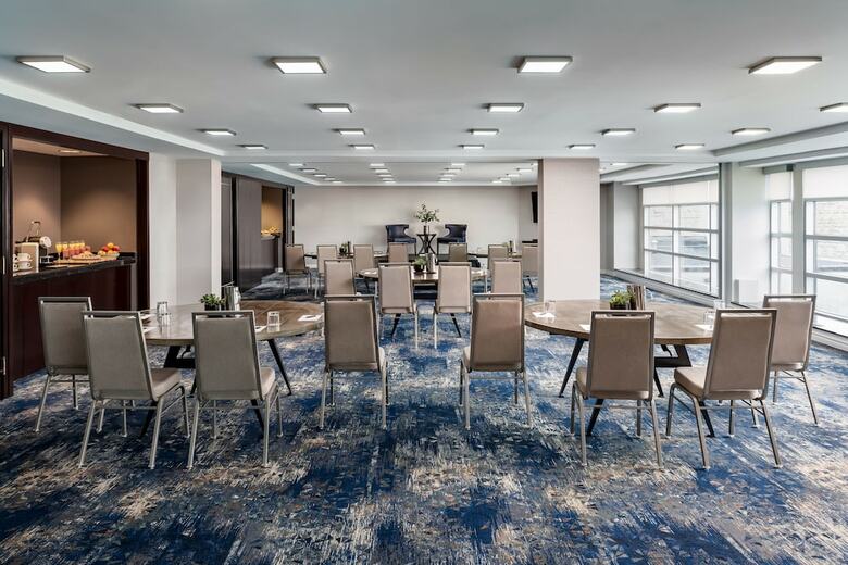 Hotel Sheraton Montreal Airport