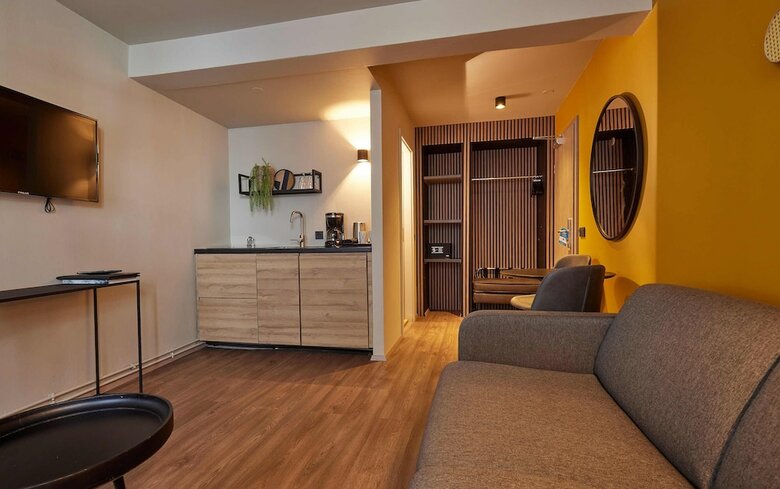 Hotel Fron
