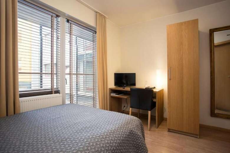 Hotel Fron