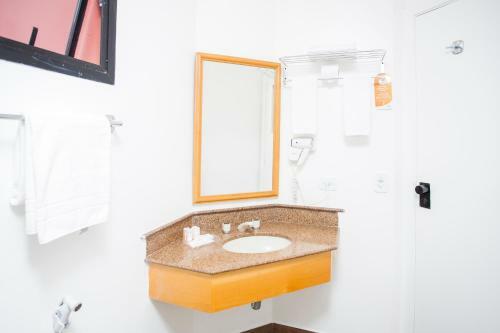 Hotel Travel Inn Conde Luciano