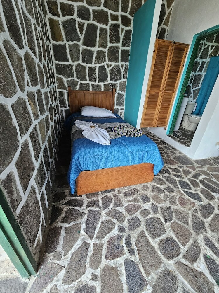 Eco Hotel Uxlabil Atitl�n(hdo)